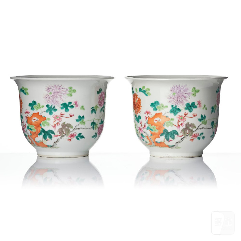 A pair of famille rose flower pots, - 图2